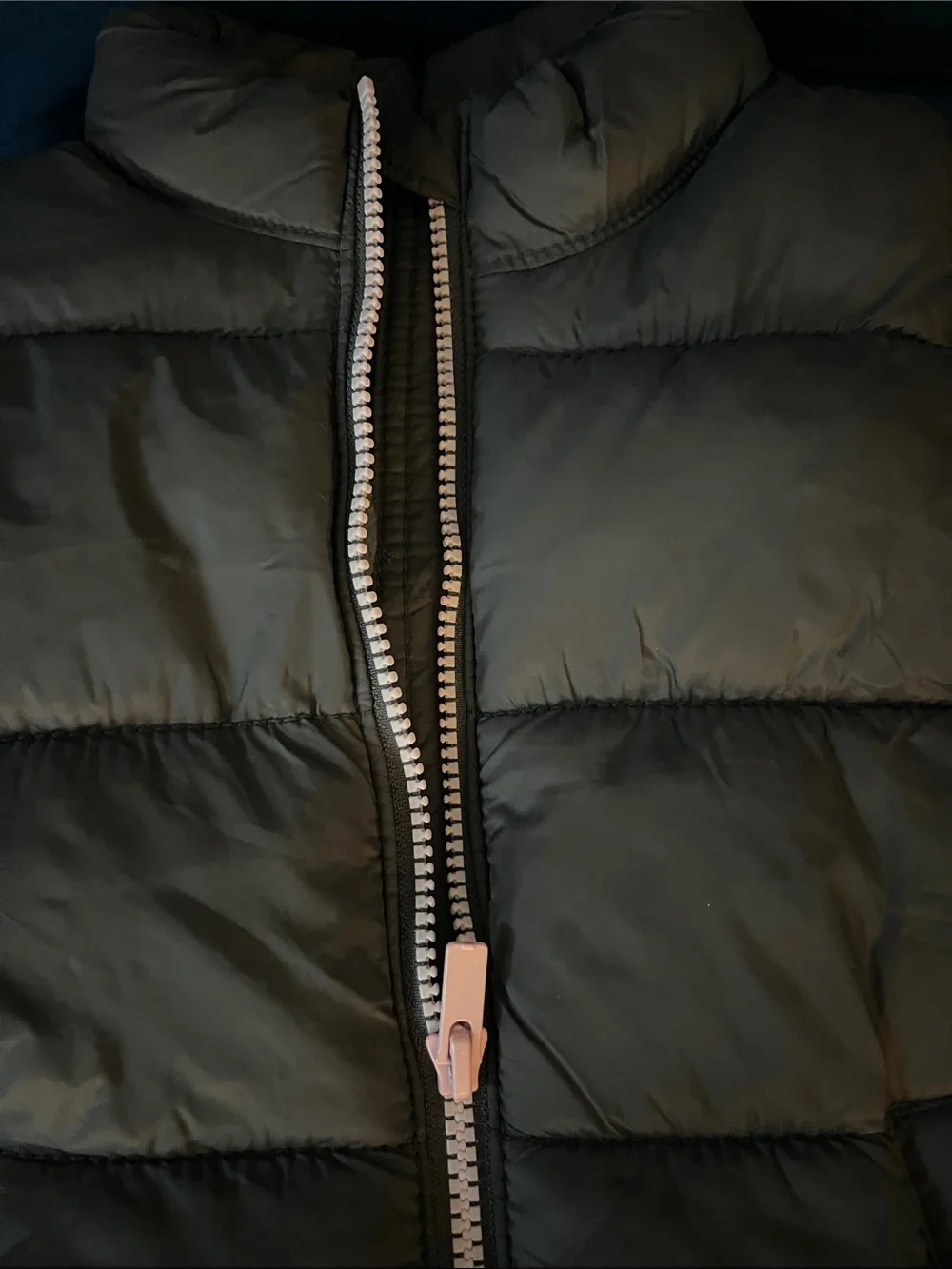 Old Navy Gray Puffer Vest for Kids